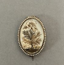 Brooch